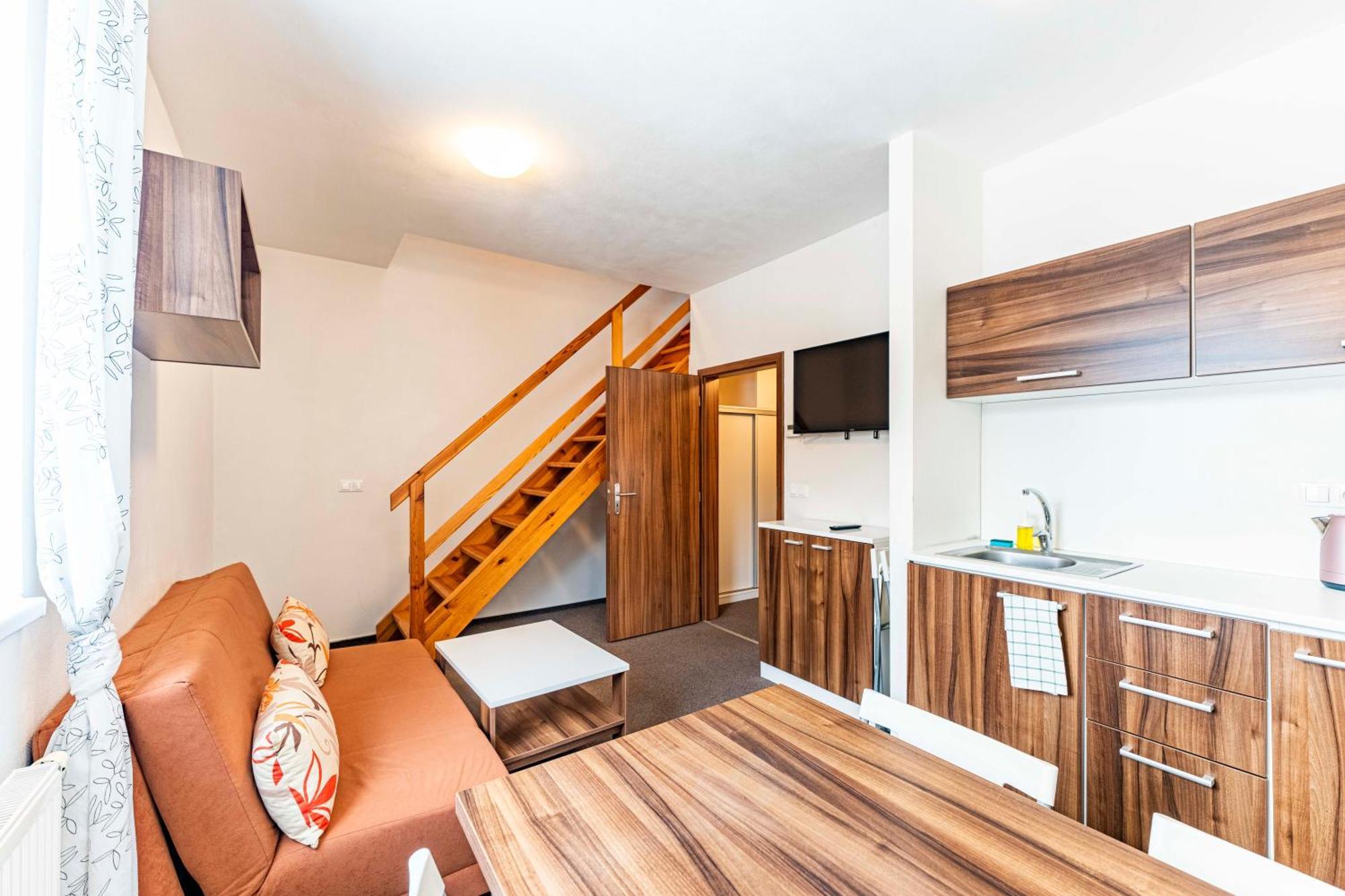 Apartmany Kouty โลชนา นาดเด เดสเนา ภายนอก รูปภาพ